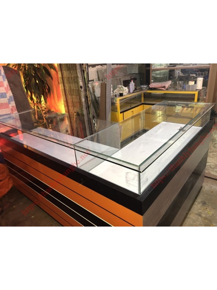 Thanh lý tủ quầy, tủ điện thoại ms 894